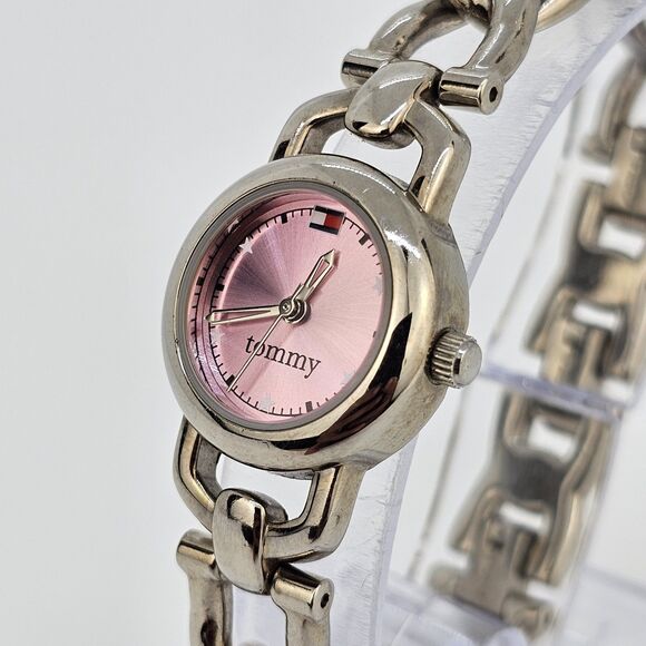 Tommy Hilfiger Women's Watch 22MM Pink Dial Chain Bracelet Band 7" New Battery - Picture 2 of 10